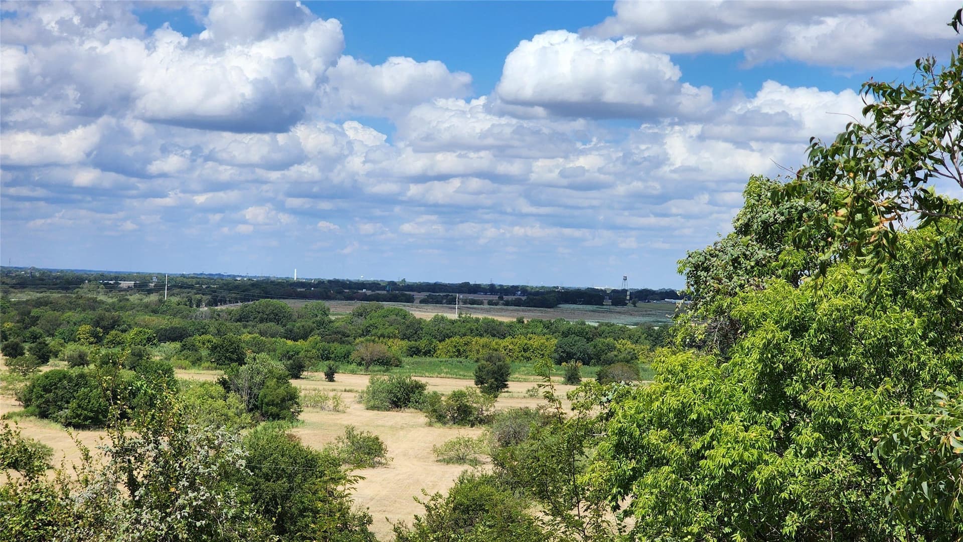 153.01 acres in Ellis County - photo 5