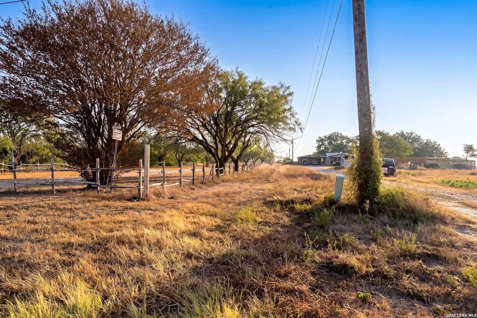 4.99 acres in Guadalupe County - photo 6