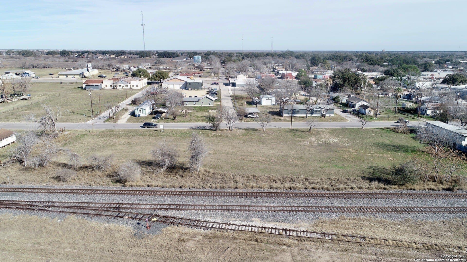 0.32 acres in Atascosa County - photo 8