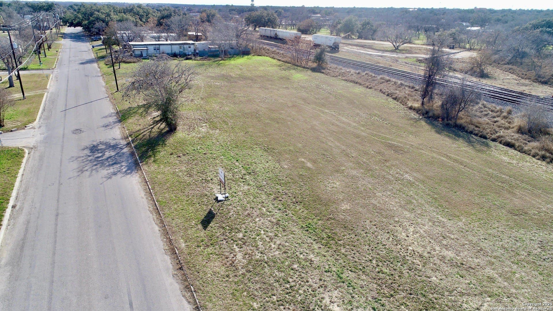 0.32 acres in Atascosa County - photo 9