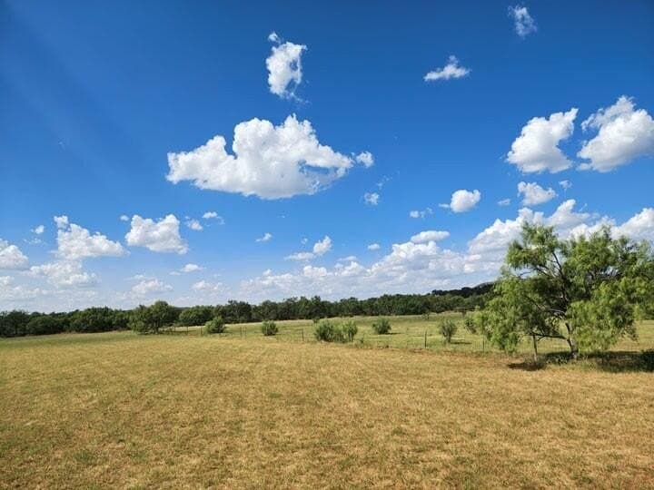 14 acres in Real County - photo 2