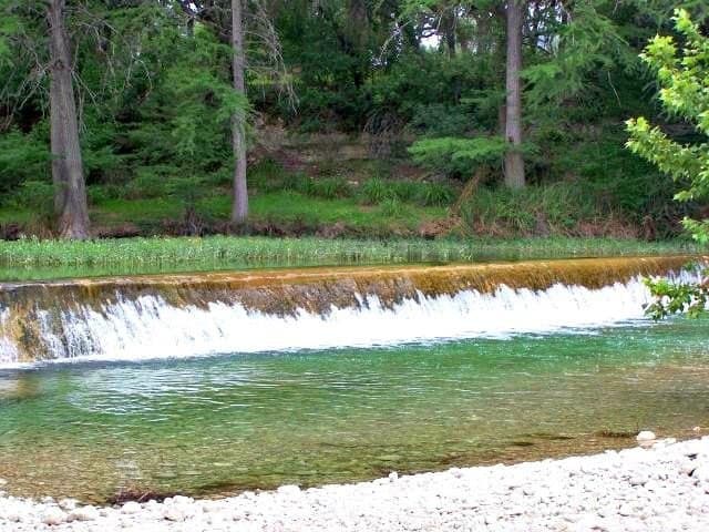 14 acres in Real County - photo 12