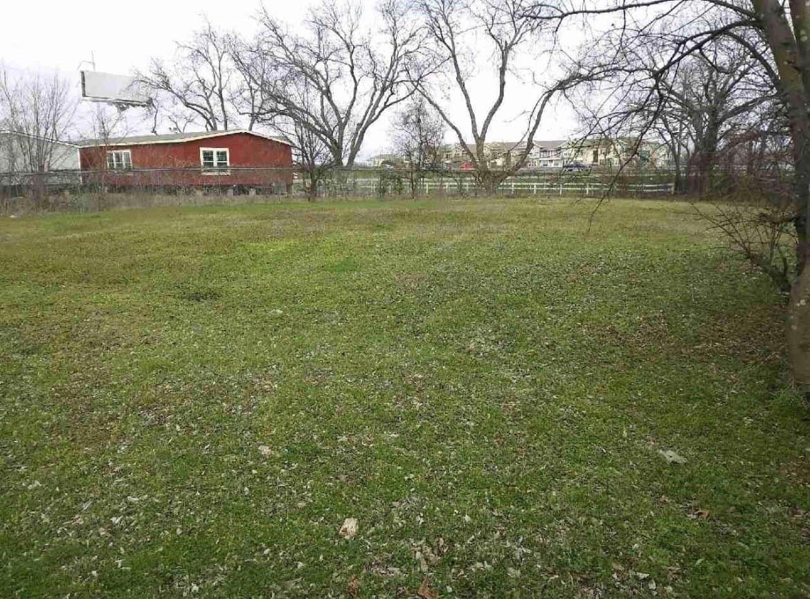 0.38 acres in Johnson County gallery image 4