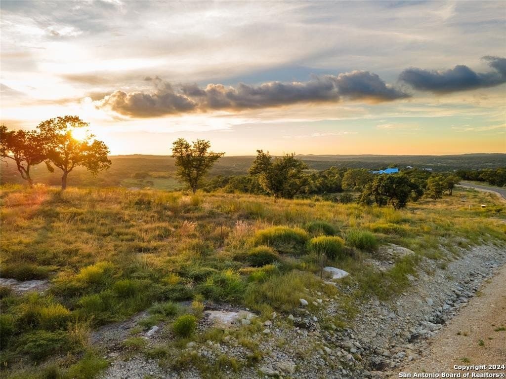 2.27 acres in Comal County - photo 4