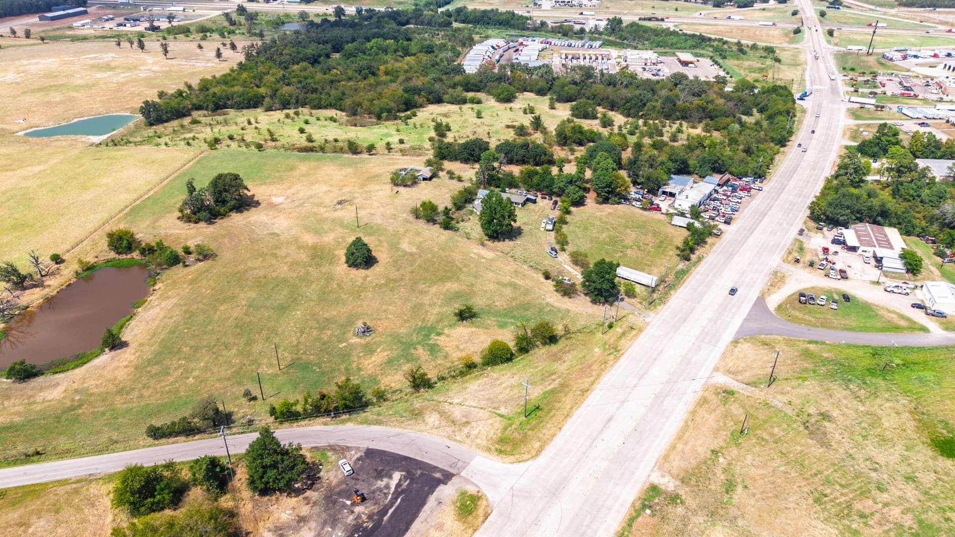 11.74 acres in Hopkins County - photo 2