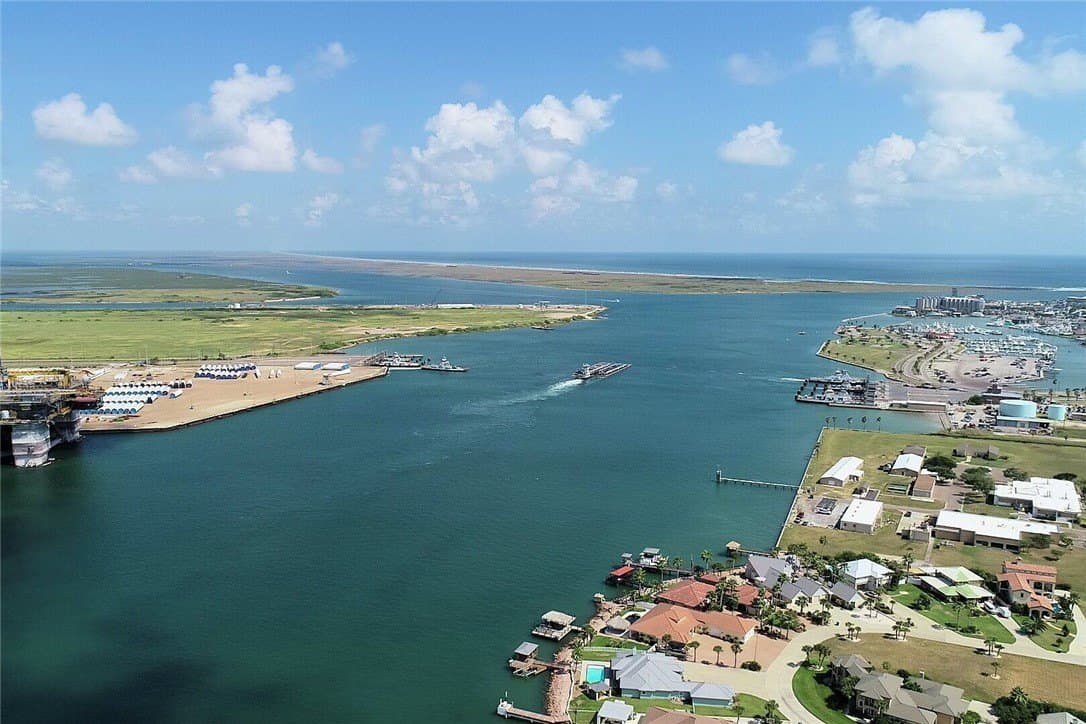 0.07 acres in Nueces County - photo 10