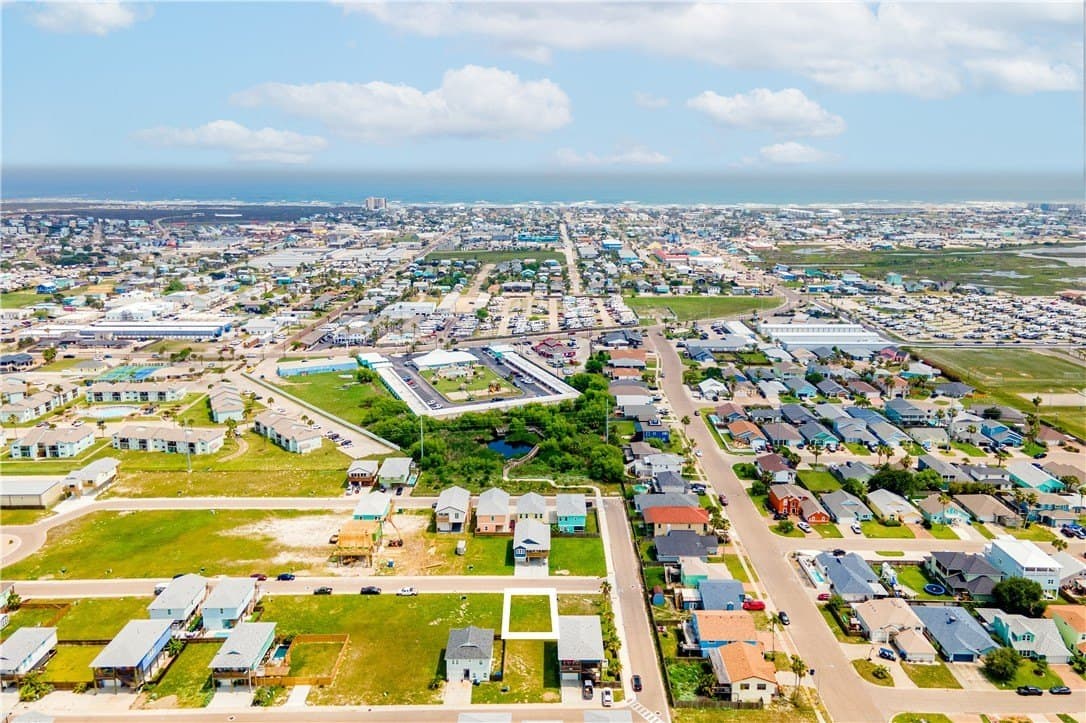 0.07 acres in Nueces County - photo 8