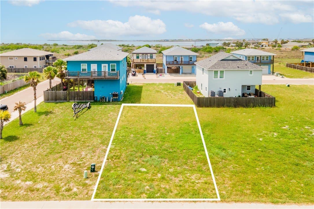 0.07 acres in Nueces County - photo 7
