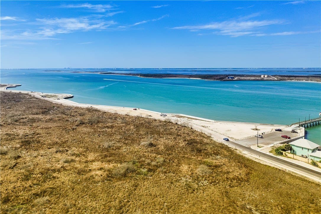 0.07 acres in Nueces County - photo 9