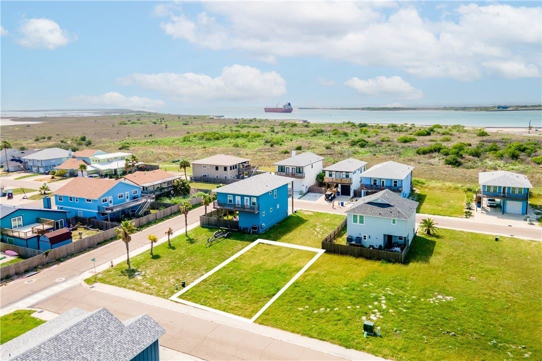 0.07 acres in Nueces County - photo 6