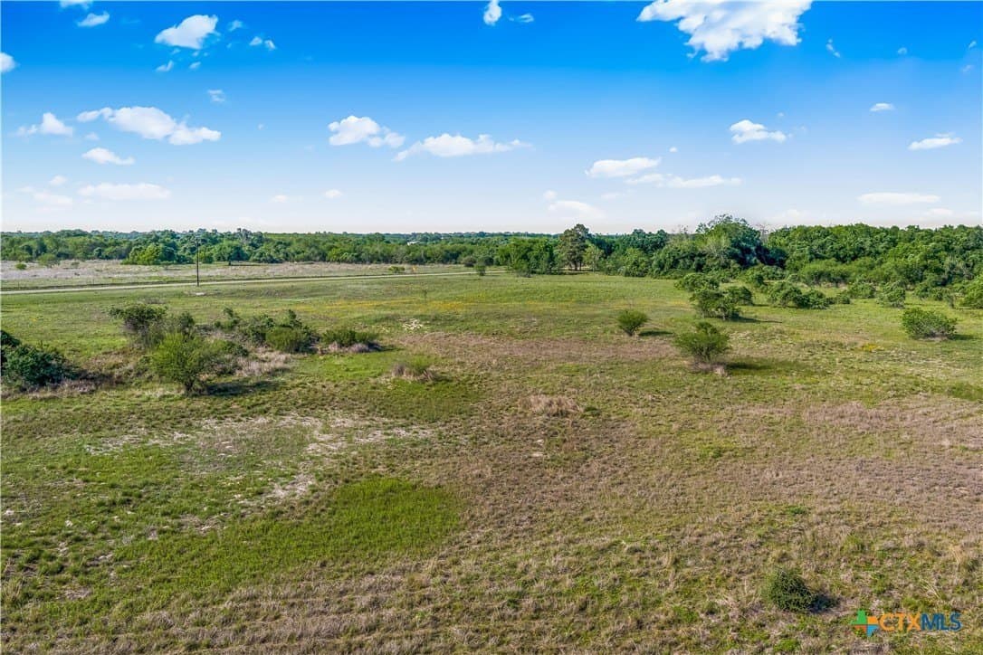 21.07 acres in Victoria County gallery image 4