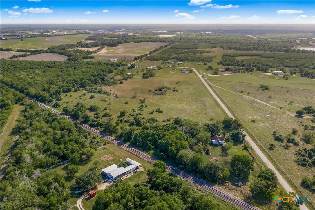 21.07 acres in Victoria County - photo 29