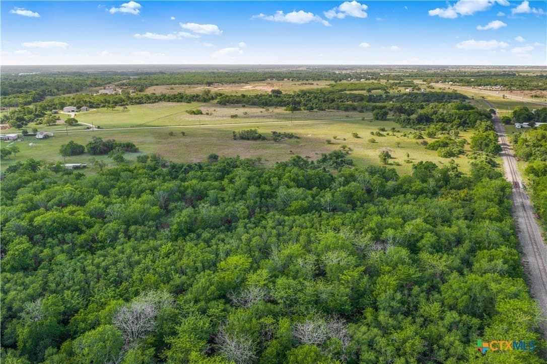 21.07 acres in Victoria County - photo 24