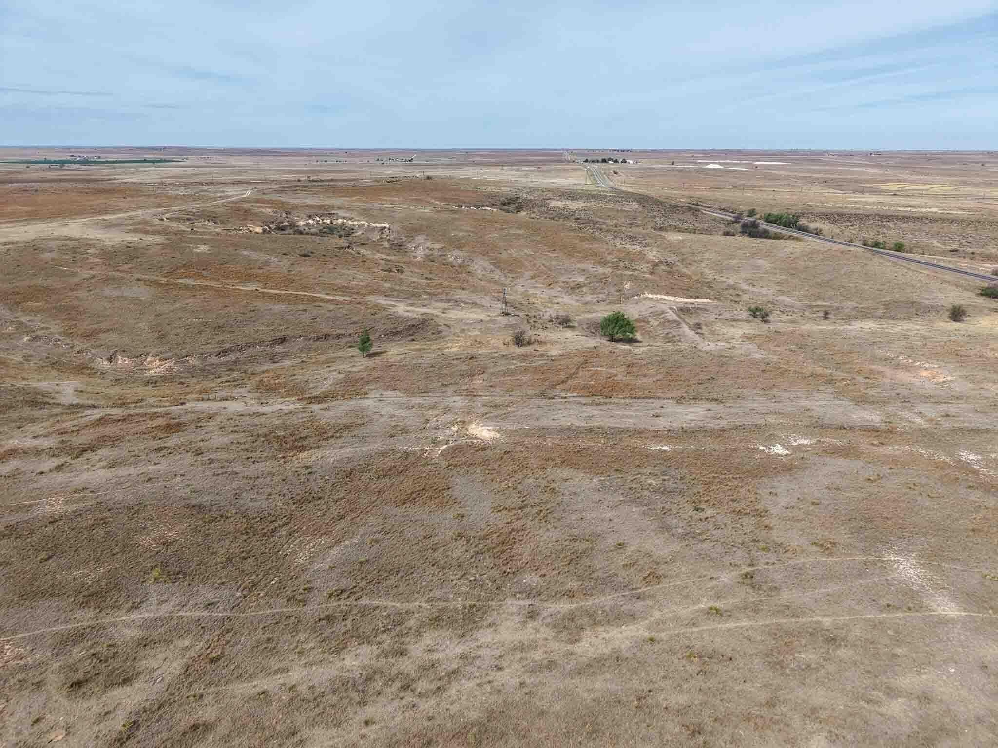 322.28 acres in Wheeler County - photo 44