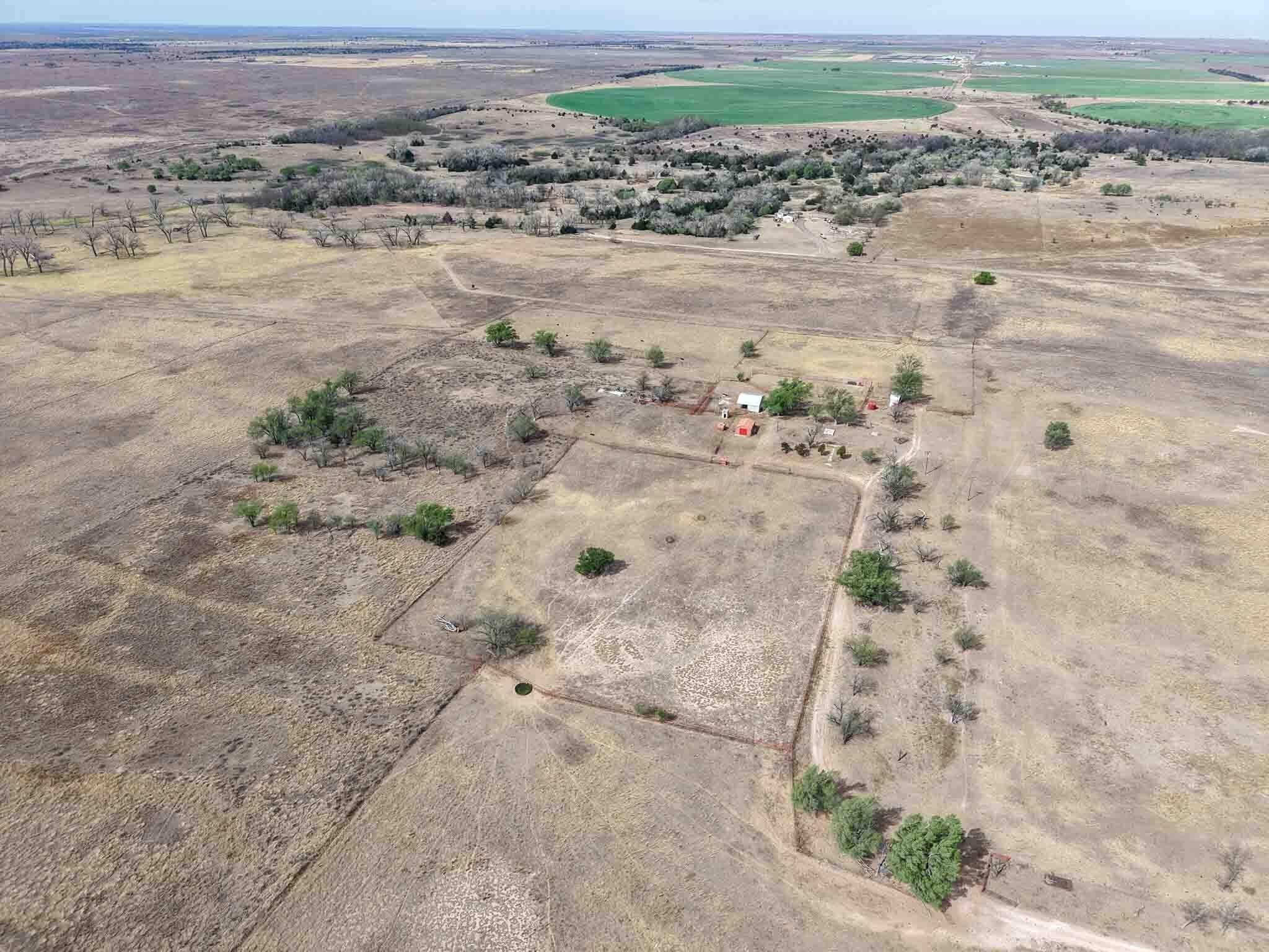 322.28 acres in Wheeler County - photo 7