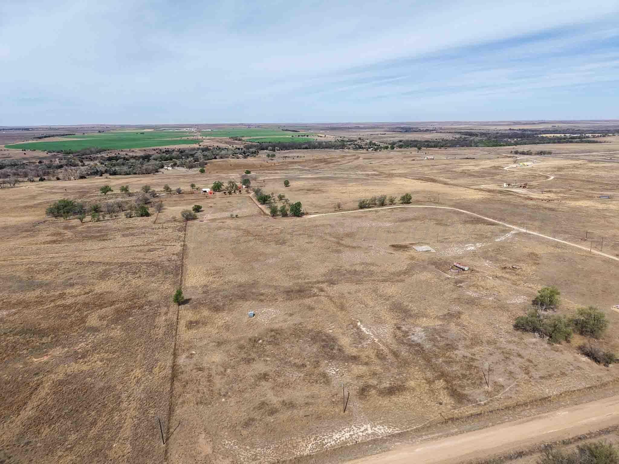 322.28 acres in Wheeler County - photo 6