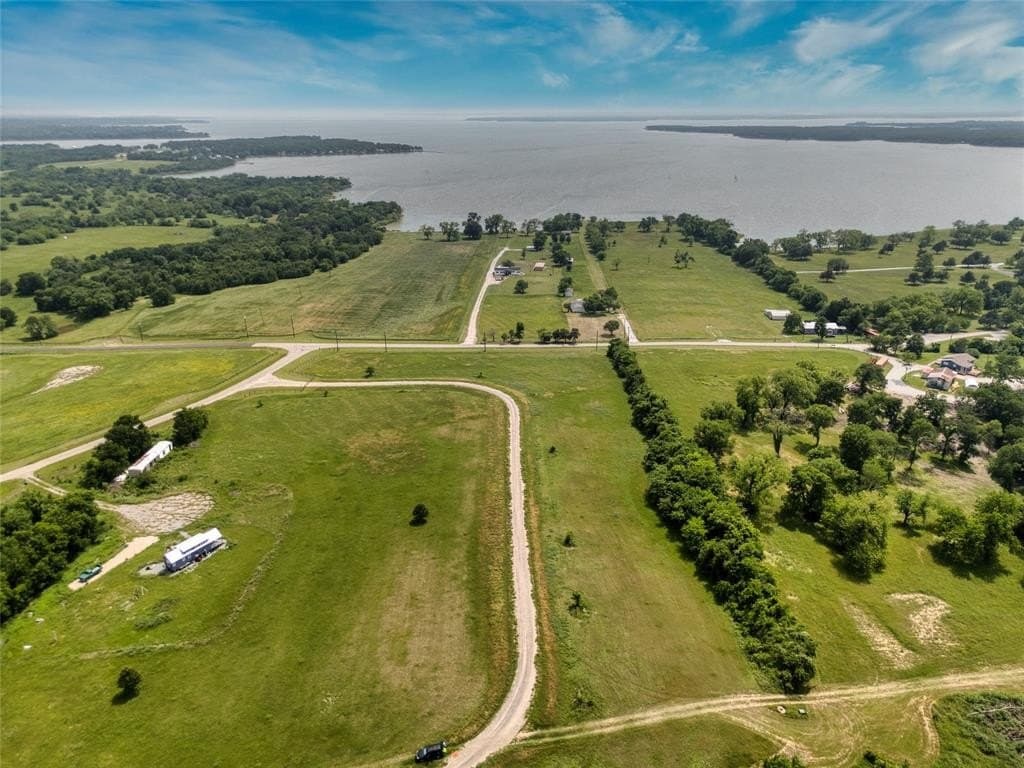 0.43 acres in Hunt County