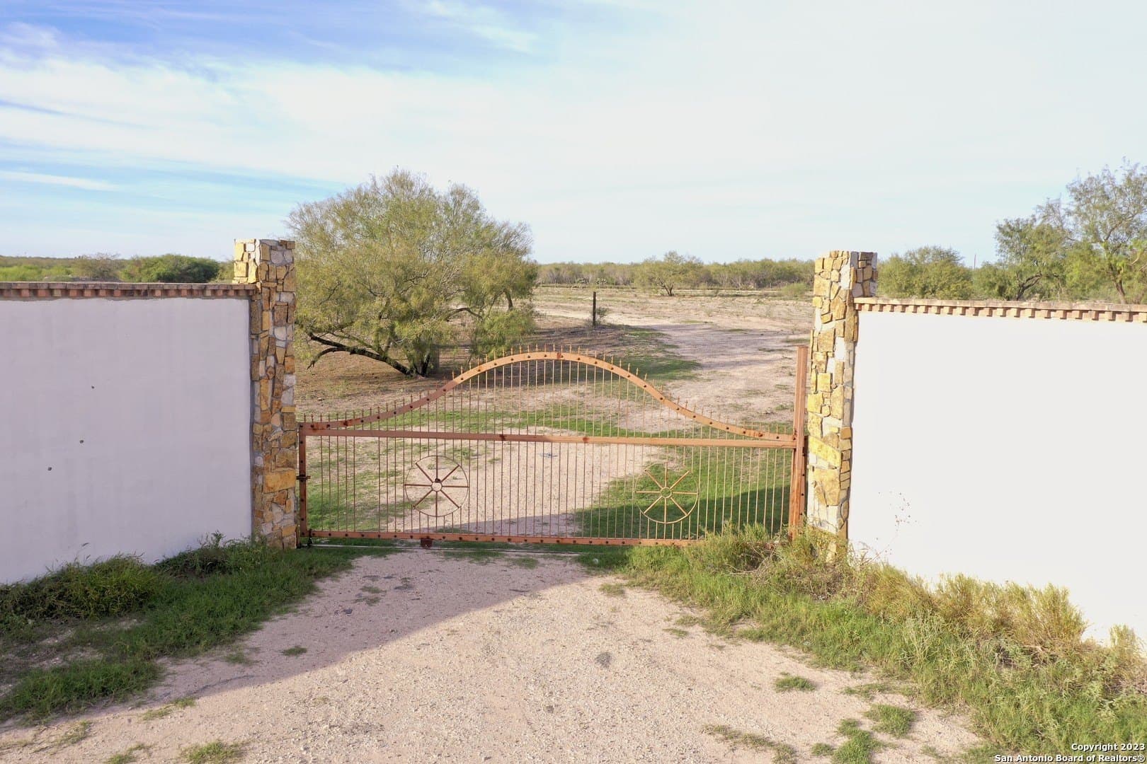 105.96 acres in Hidalgo County - photo 7