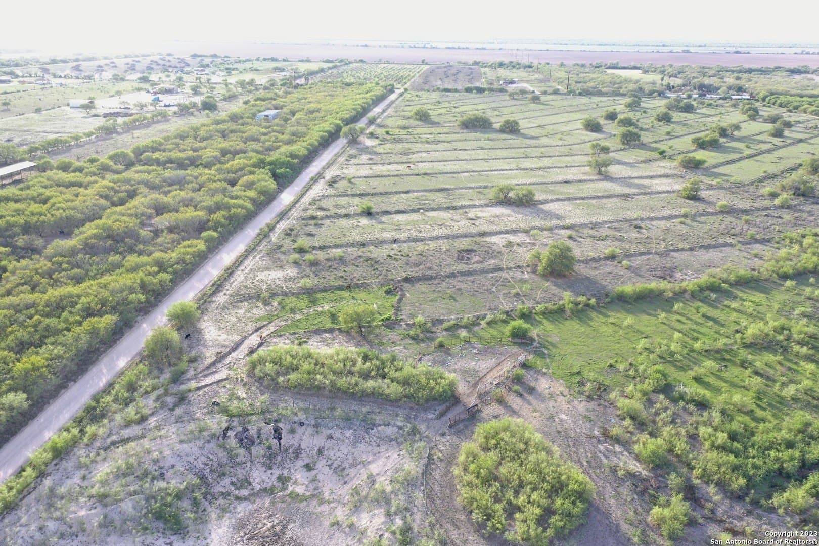 105.96 acres in Hidalgo County - photo 8