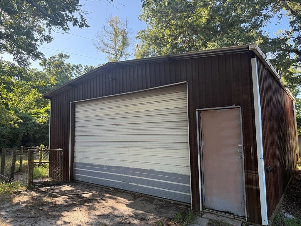 10.49 acres in ANDERSON County - photo 14