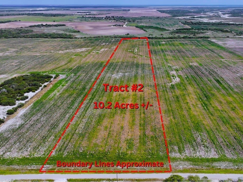 10.2 acres in Kleberg County