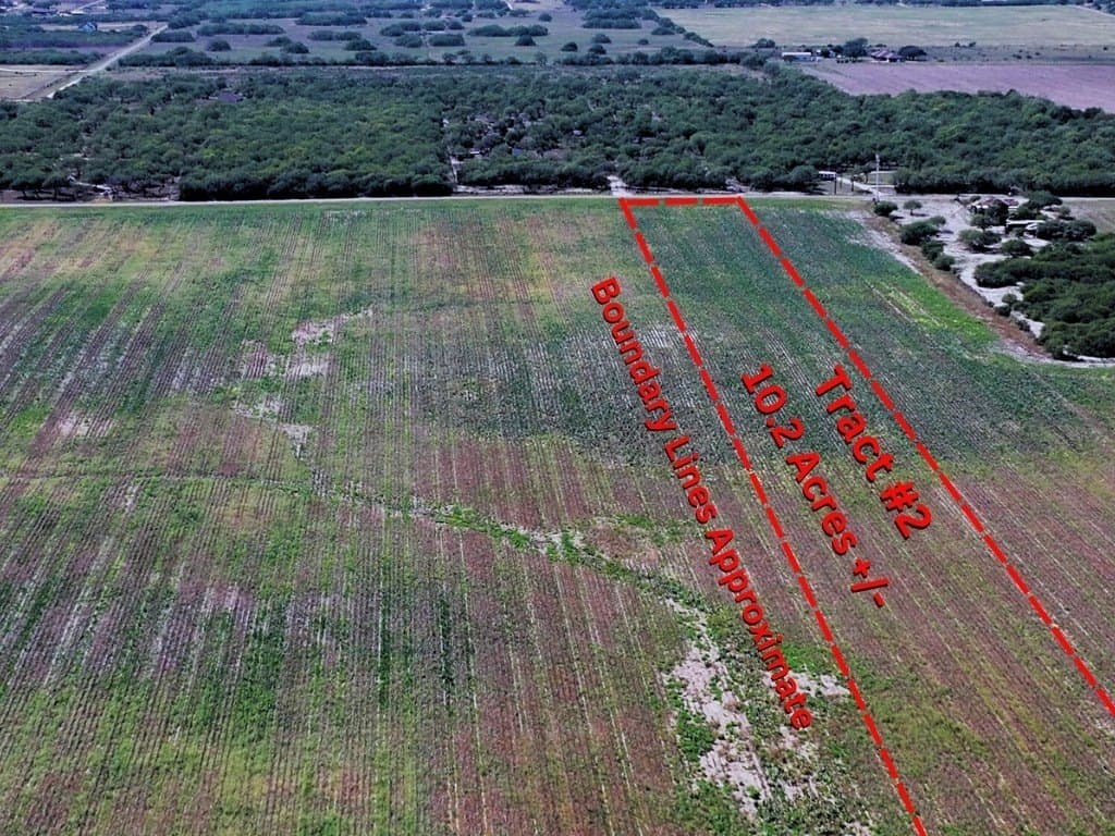 10.2 acres in Kleberg County gallery image 3