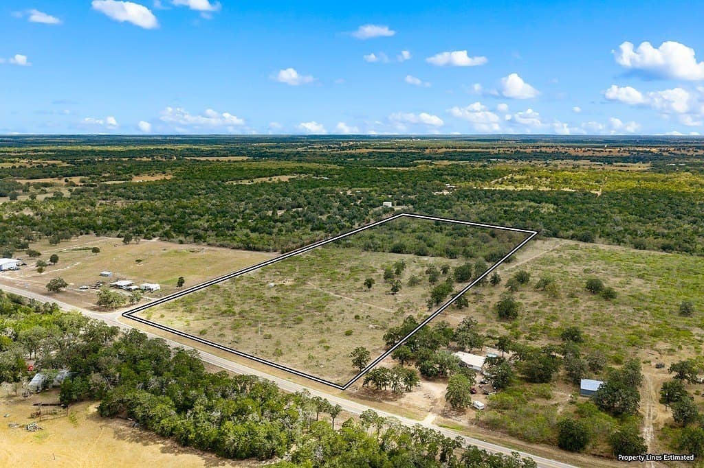 23.36 acres in Fayette County