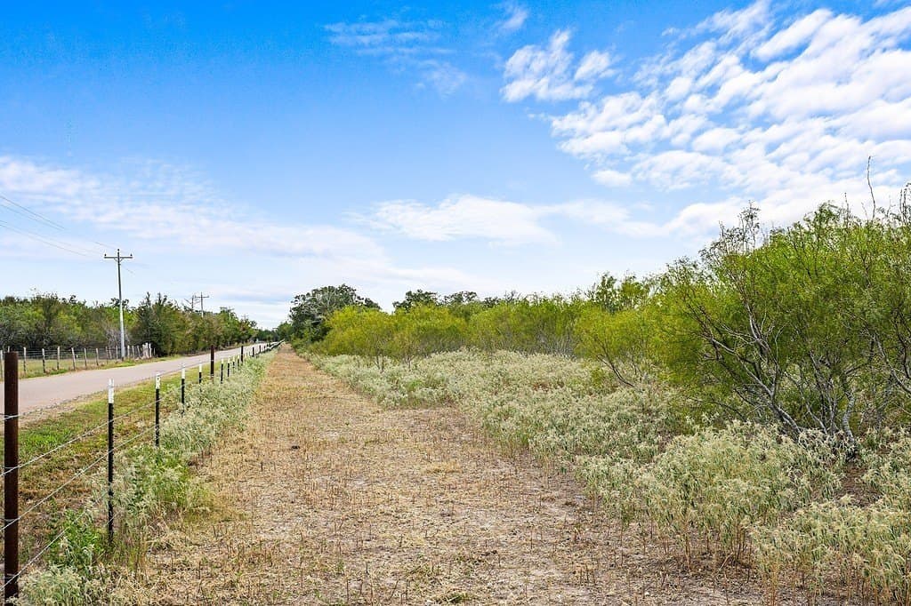 23.36 acres in Fayette County - photo 17