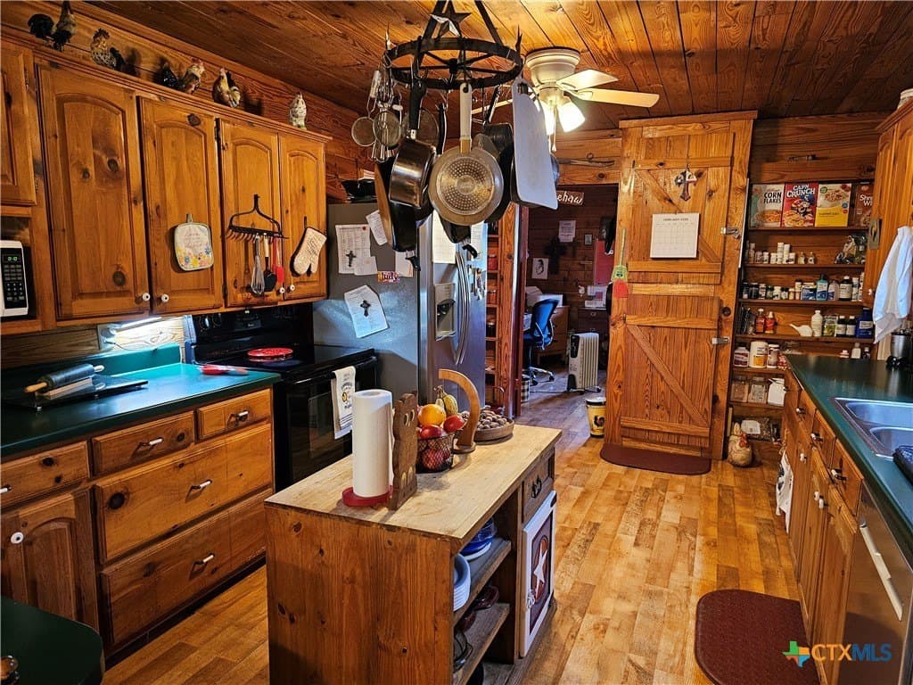 170.1 acres in Bosque County - photo 12