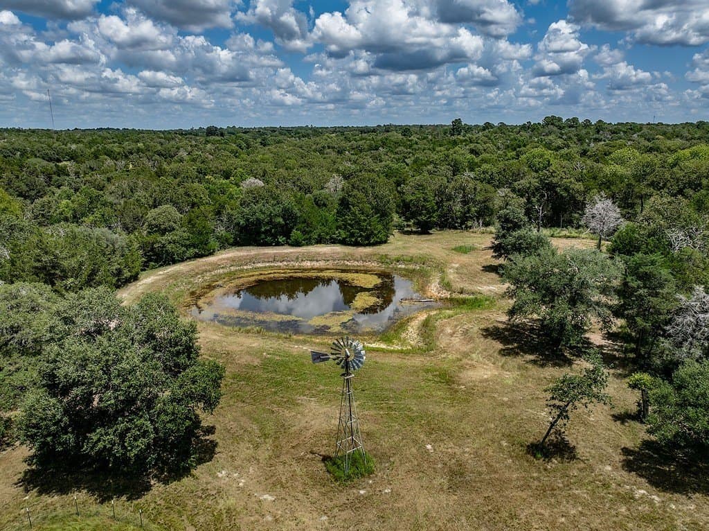 29.25 acres in Colorado County - photo 3