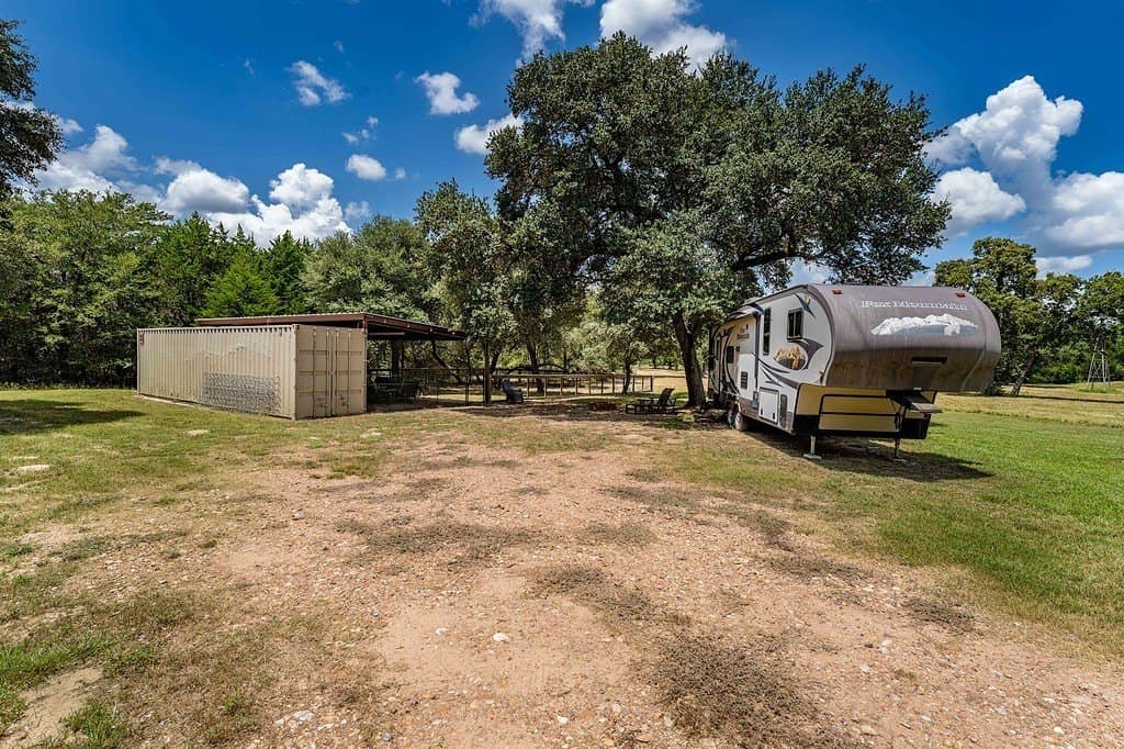 29.25 acres in Colorado County - photo 19