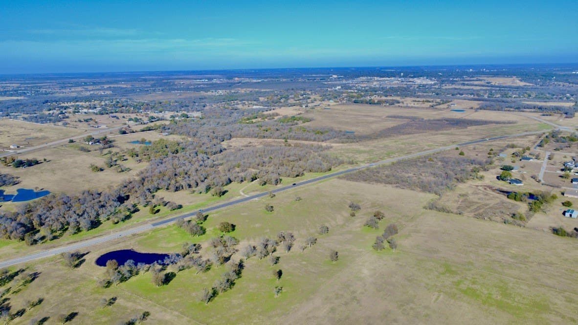121.15 acres in Navarro County - photo 7