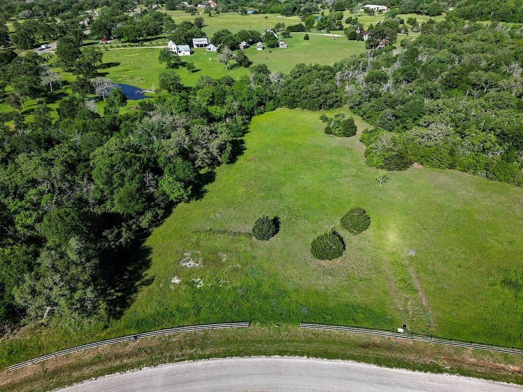 2.01 acres in Fayette County - photo 2