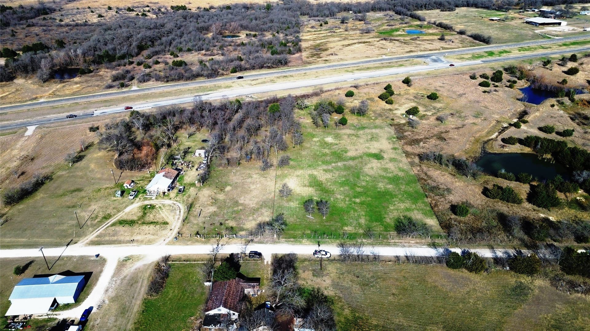 1 acres in Hill County - photo 8