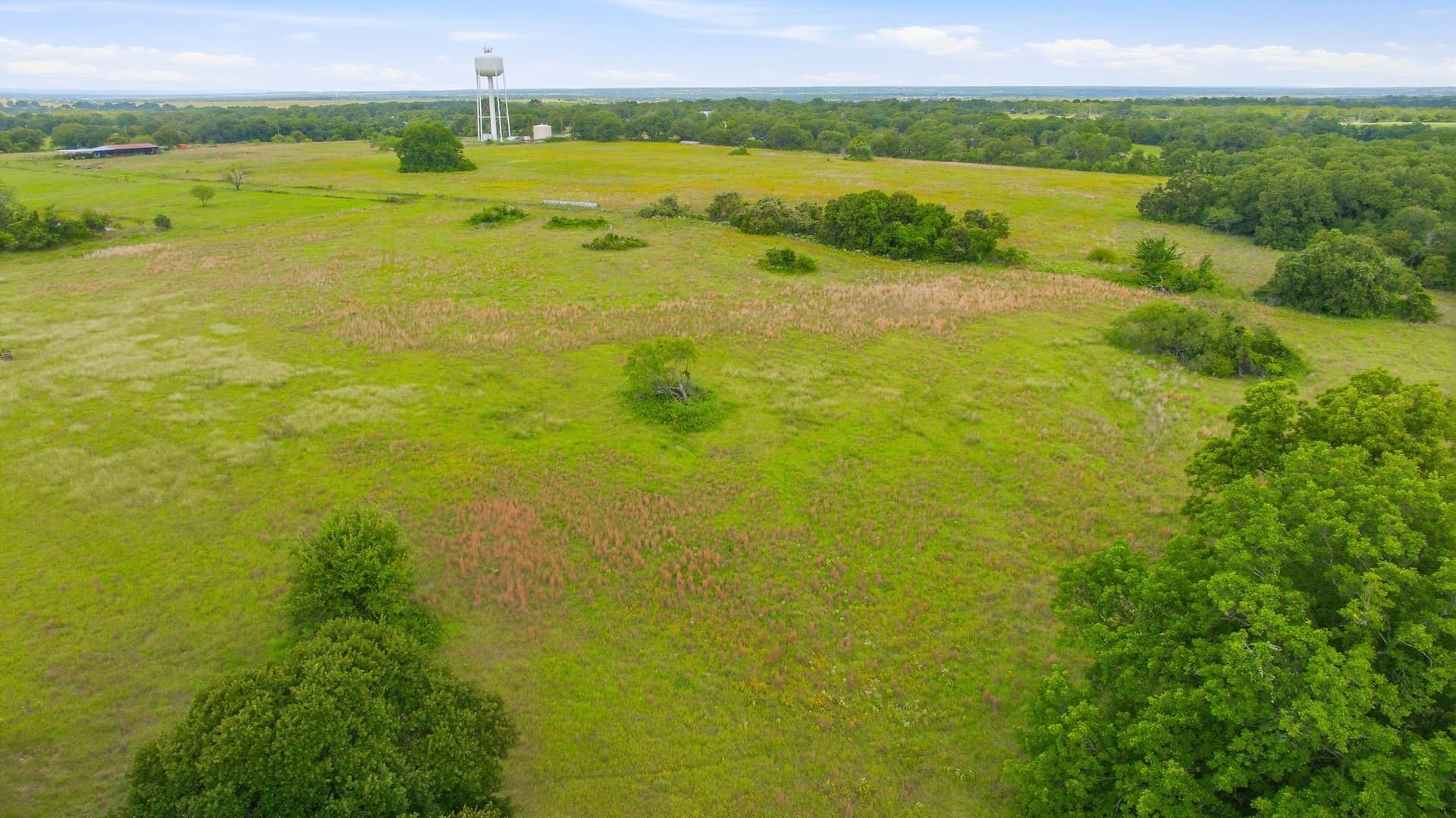 39.8 acres in Hill County - photo 3