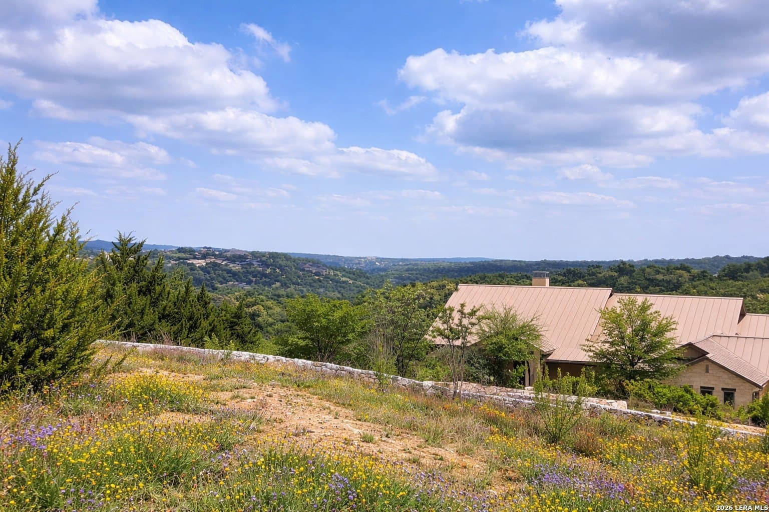 1.4 acres in Comal County gallery image 2