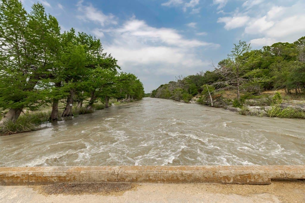 14.71 acres in Kerr County gallery image 3