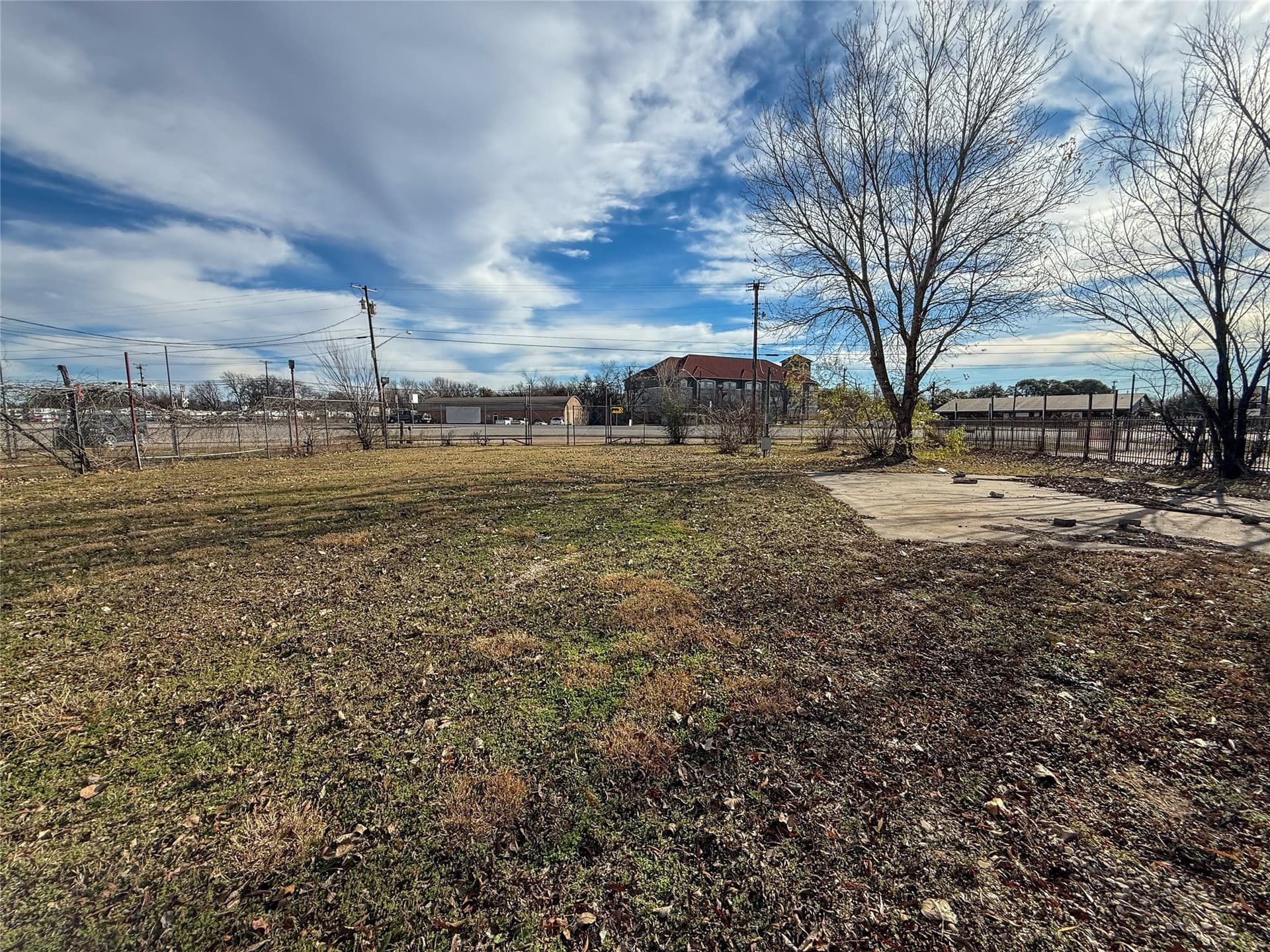 0.37 acres in Johnson County - photo 12
