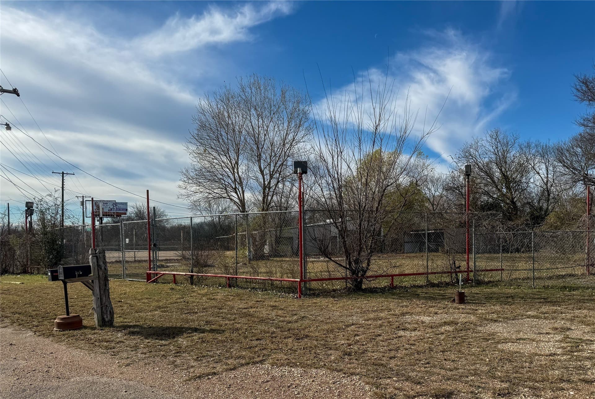 0.37 acres in Johnson County gallery image 3