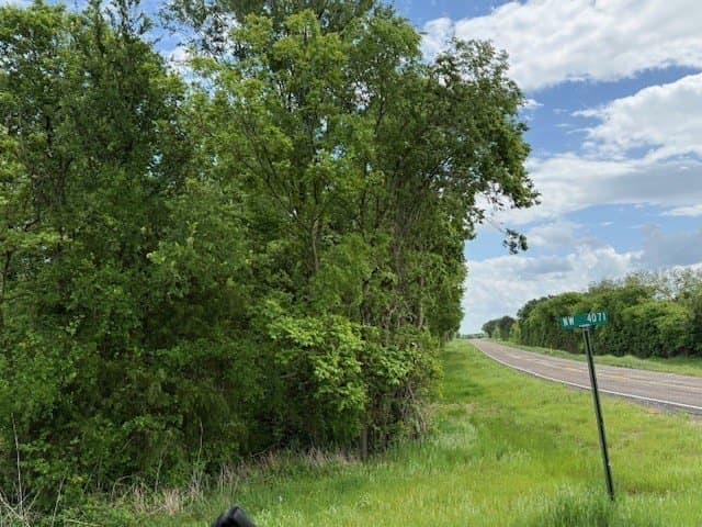 9 acres in Navarro County featured view