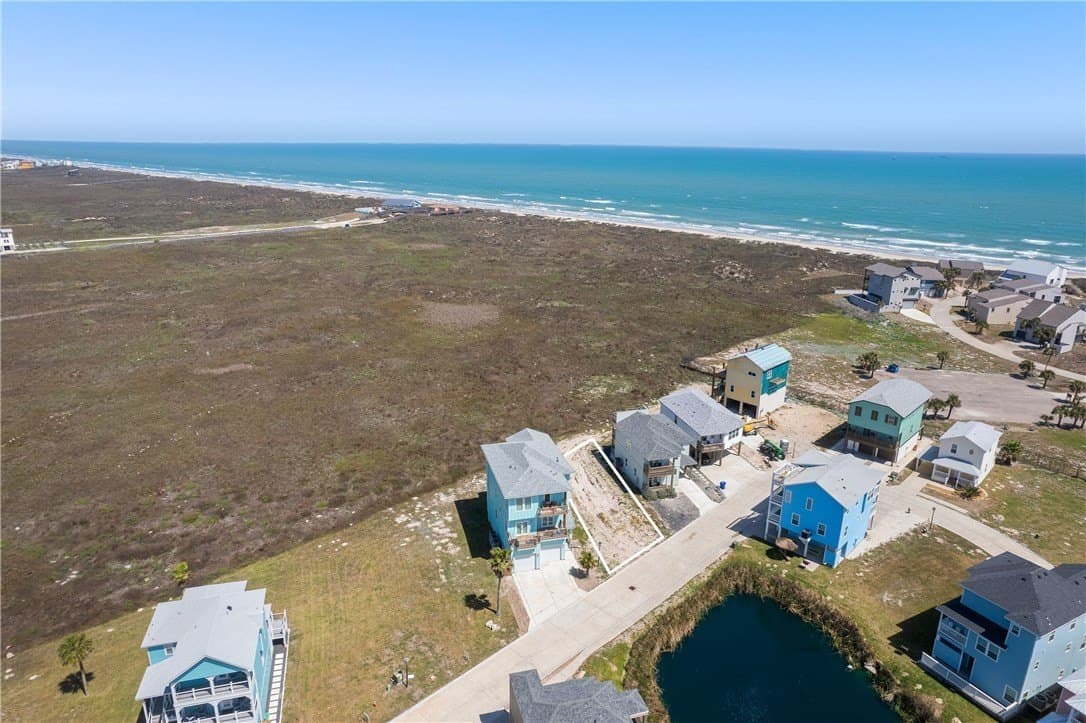 0.15 acres in Nueces County - photo 7