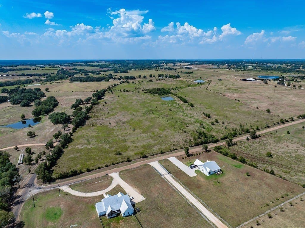 25.65 acres in Fayette County - photo 14