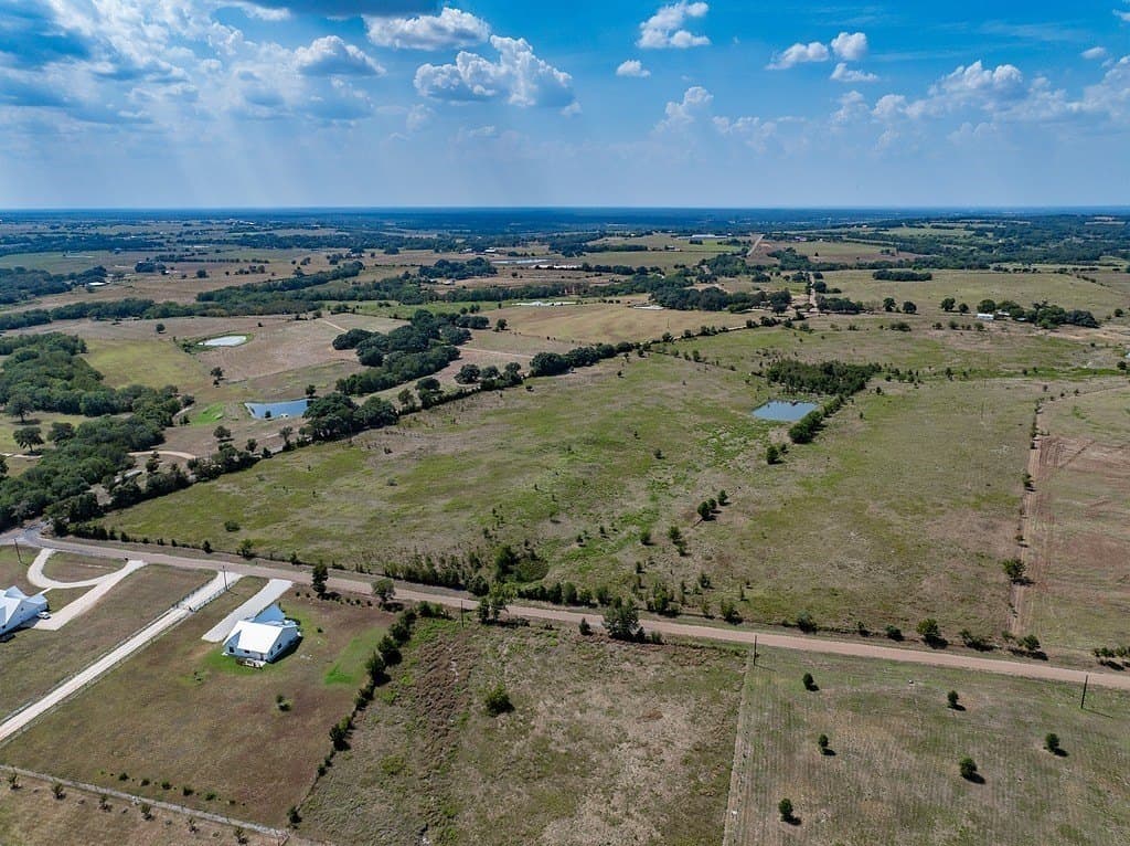 25.65 acres in Fayette County - photo 13