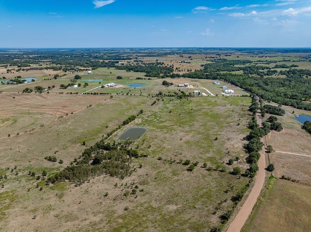 25.65 acres in Fayette County - photo 10