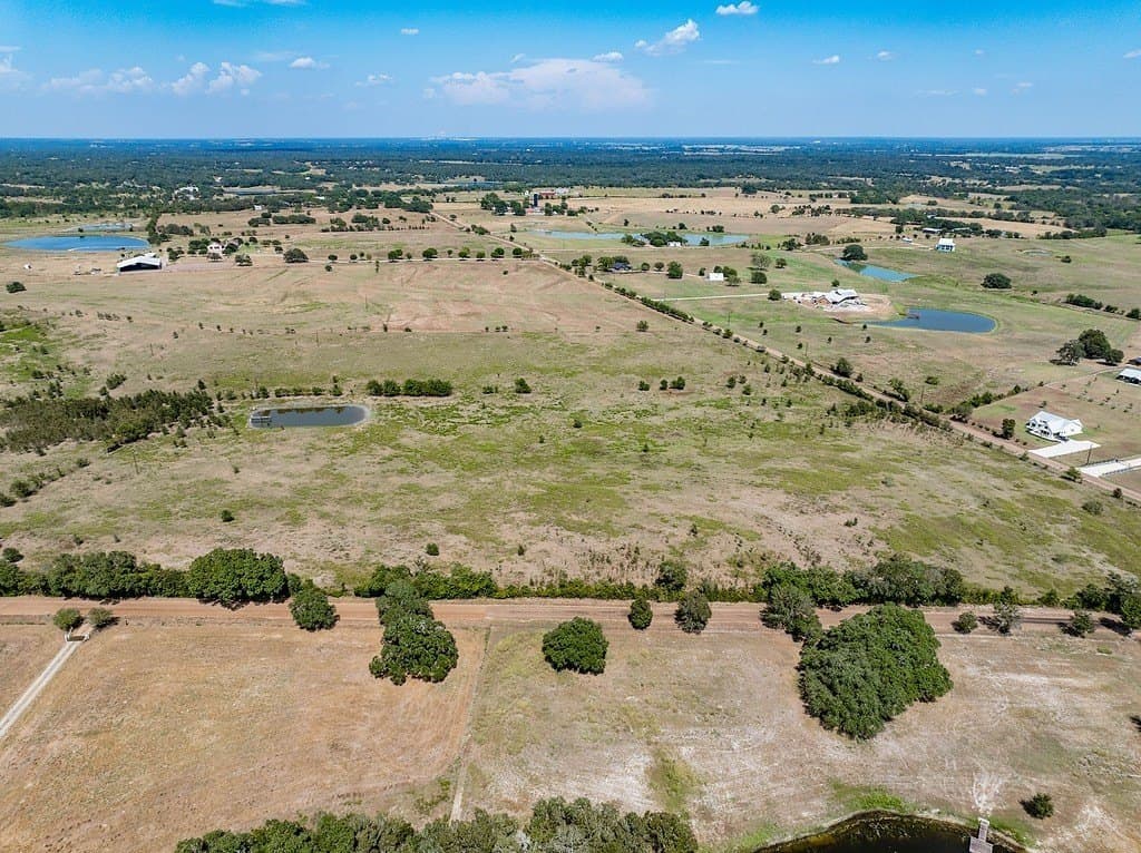 25.65 acres in Fayette County - photo 8