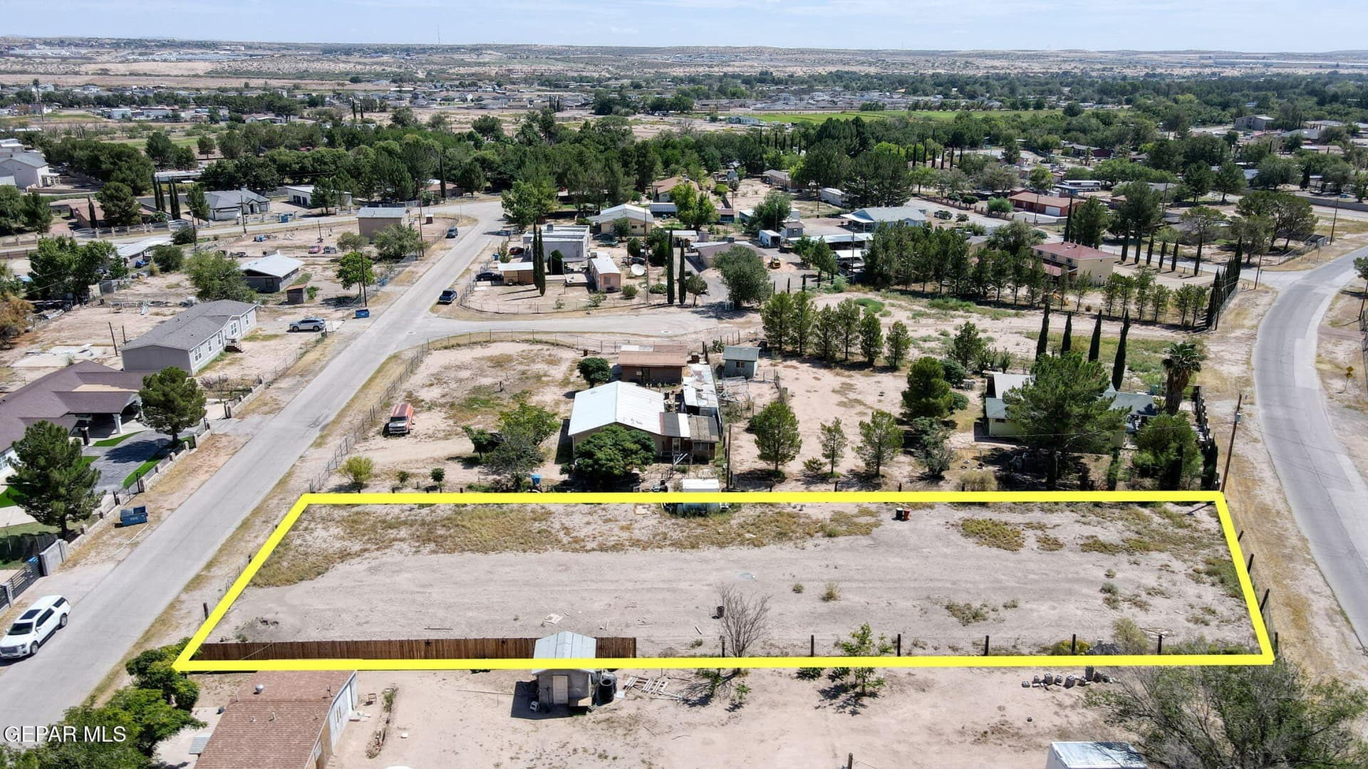 0.49 acres in El Paso County gallery image 3