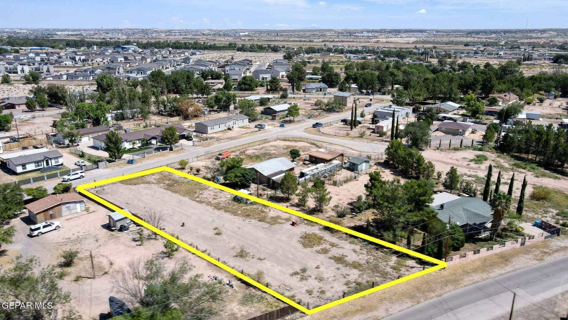 0.49 acres in El Paso County gallery image 4