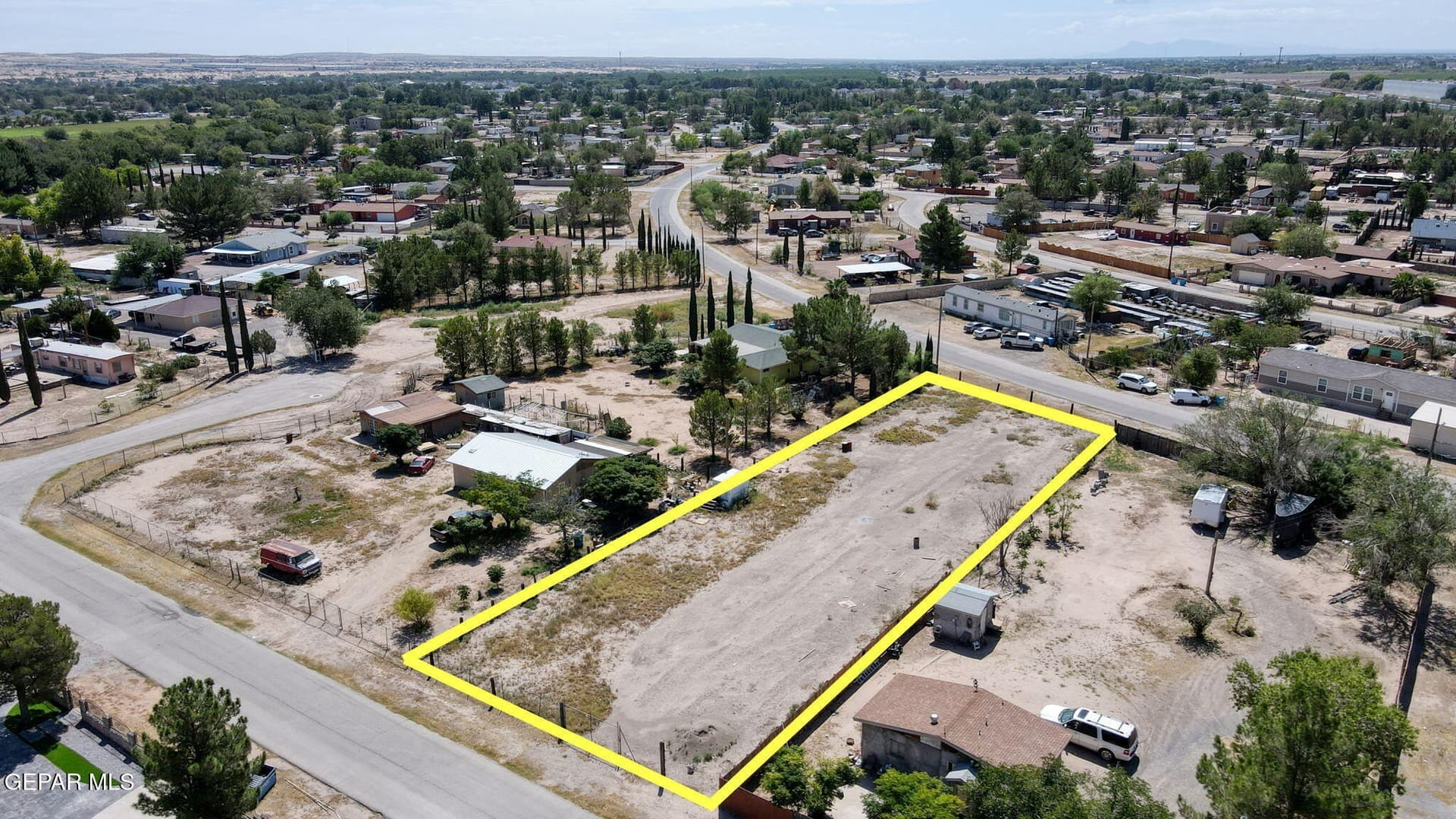0.49 acres in El Paso County gallery image 2
