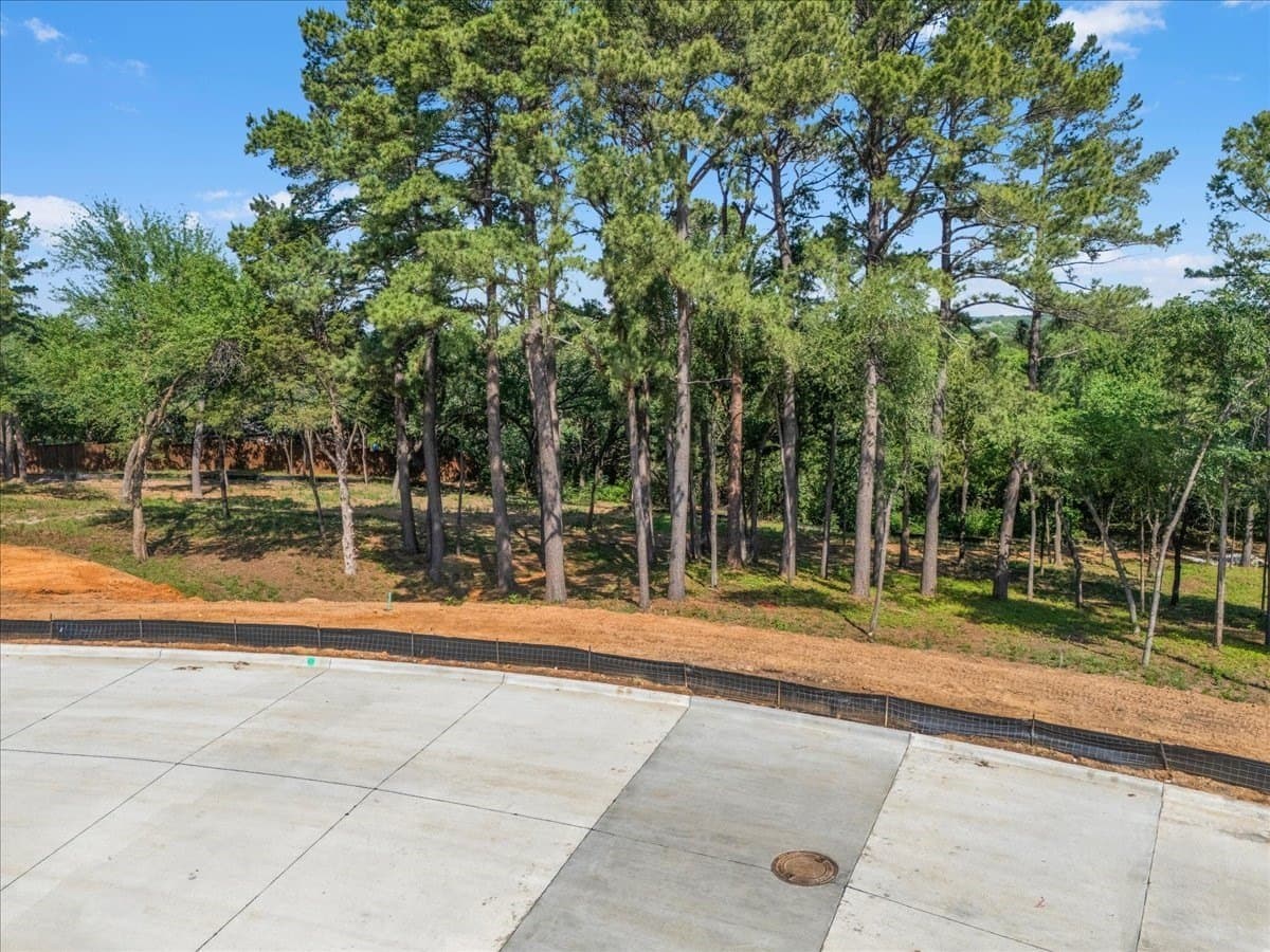 1.04 acres in Tarrant County featured view