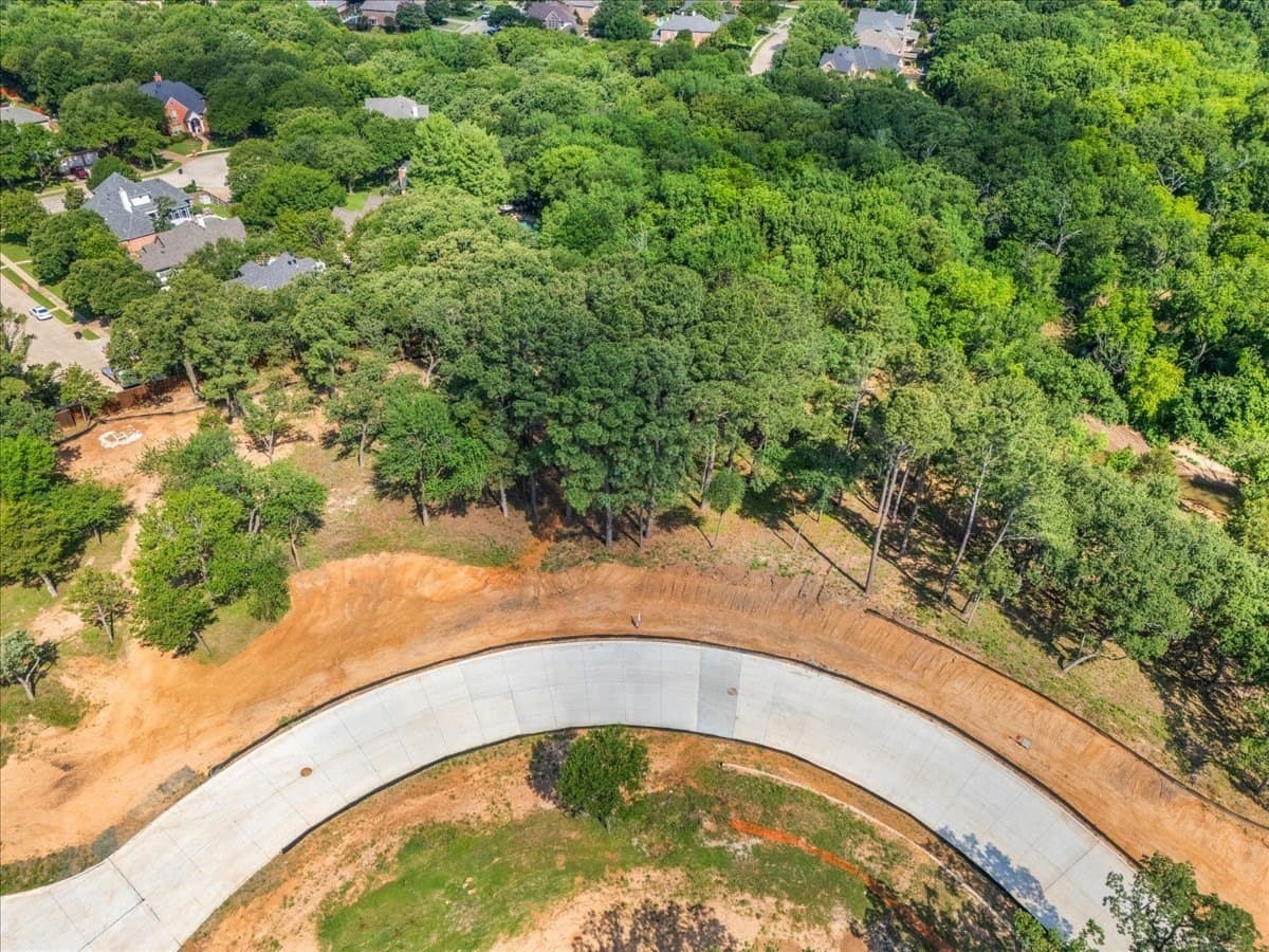 1.04 acres in Tarrant County gallery image 3